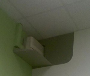 Mais uma da série “Coloquei ar nos dois quartos lá de casa”. Mais uma da série “Coloquei ar nos dois quartos lá de casa”.