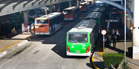 Projeto de Lei prevê que todos os ônibus tenham ar-condicionado no País. Foto: Alf Ribeiro
