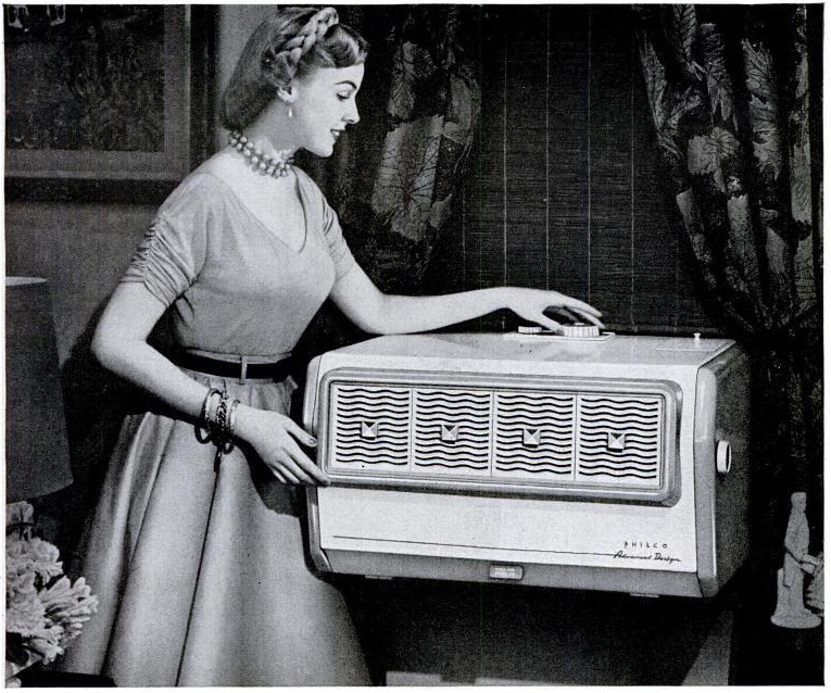 Mesmo sendo pesado comparado aos modelos de agora, o ar-condicionado era um aparelho de luxo na época